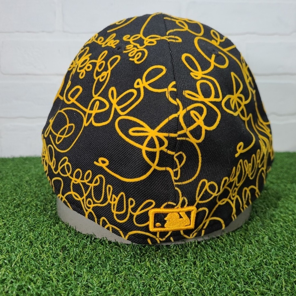 Pittsburgh Pirates Hat Mens New Era 59FIFTY Fitted Graffiti Scribble Cap 8 - Picture 4 of 8